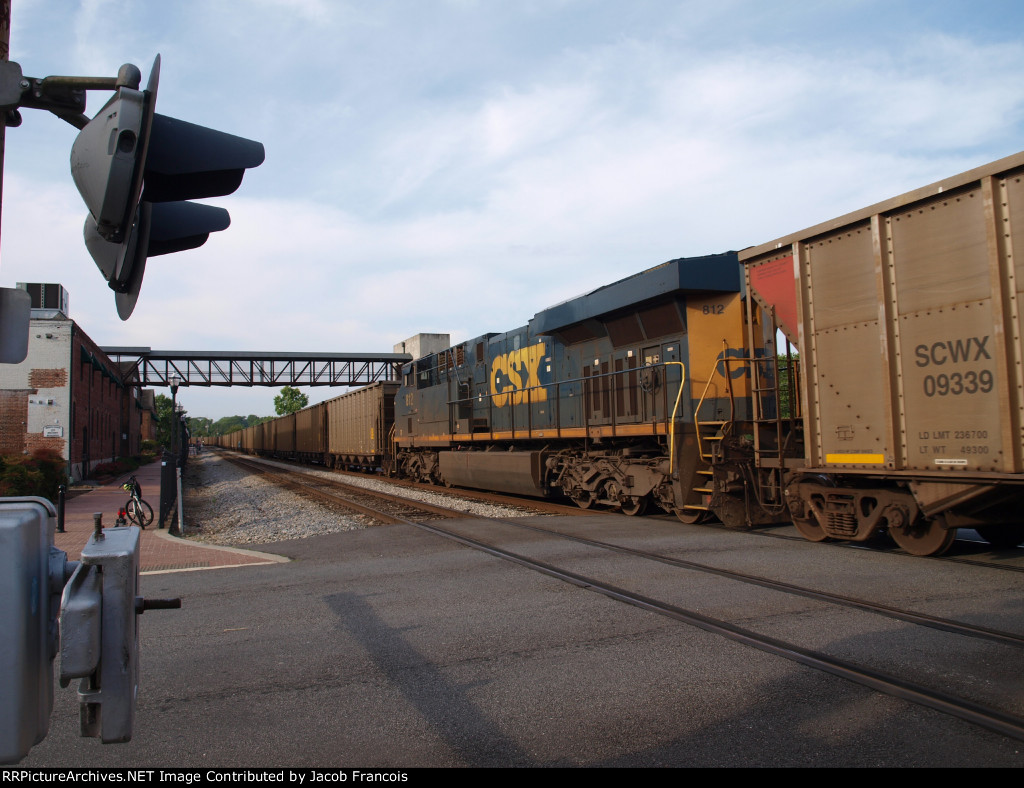 CSX 812